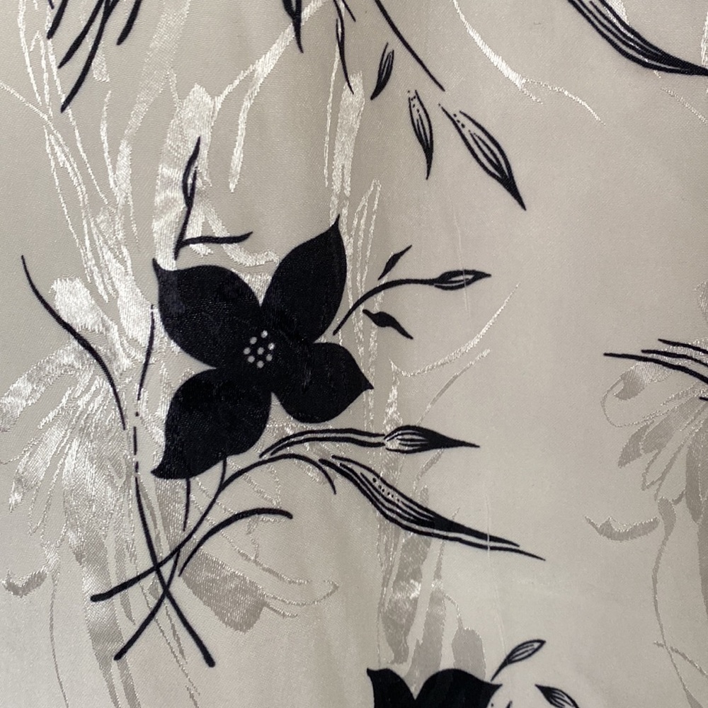 Black & White Alice + Olivia Floral Dress Size S NWT - Picture 4 of 8